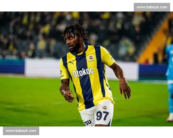 曼联续约三门希顿至 2026 年 罗马诺确认协议达成