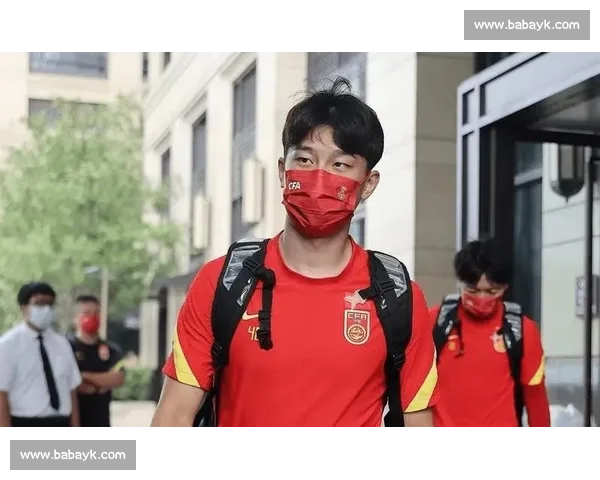 巴顿时隔四年重返国足！边路多面手或成佩家军战术奇兵