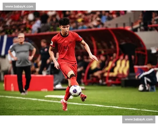 德转朱艺预告王钰栋身价暴涨！18 岁新星估值或破 200 万欧，球迷评论区竞猜最新身价