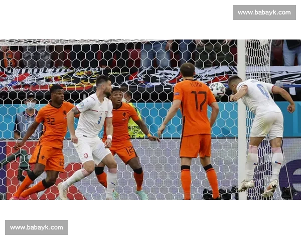 维拉免签 19 岁荷兰锋线新星 费耶诺德青训天才雷德蒙加盟 维拉免签 19 岁荷兰锋线新星 费耶诺德青训天才雷德蒙加盟