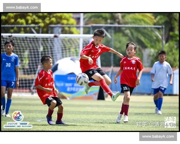 米娜瓦尔寄语喀什杯青少年足球赛：以绿茵为桥，共筑团结梦想